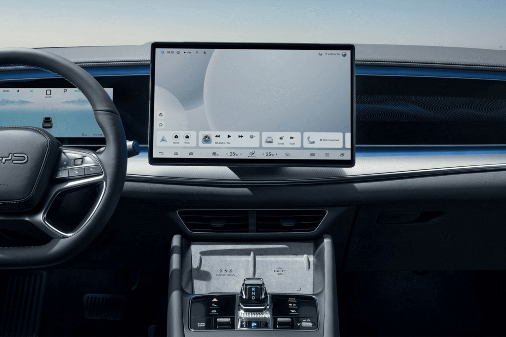 2026 BYD 씨라이언7 디스플레이