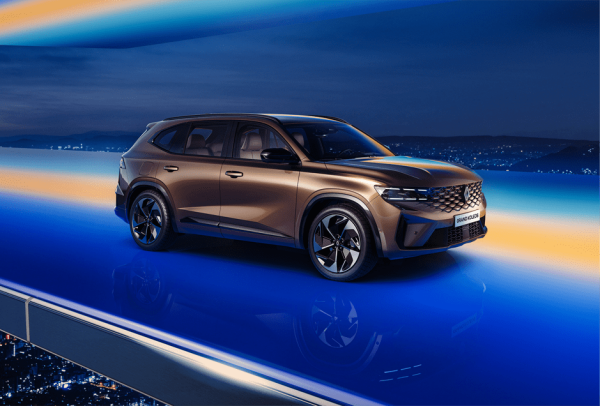 세련된 디자인의 SUV 차량