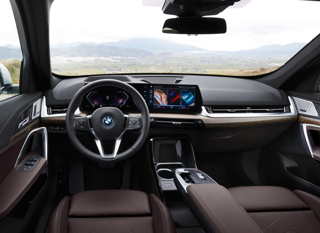 BMW iX1 2026년형 브라운 시트