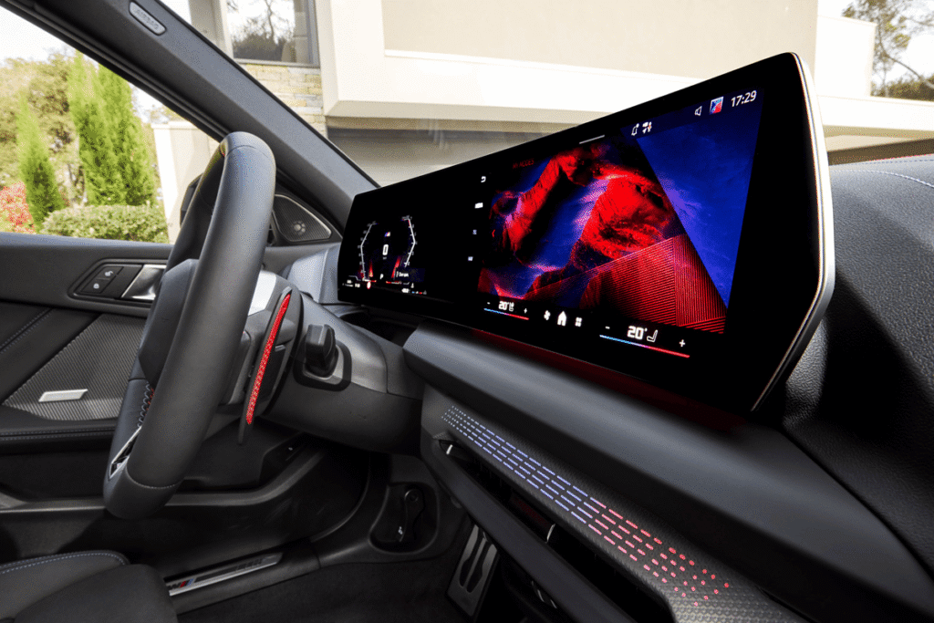 BMW 1 F70 노이어 클라쎄 디스플레이