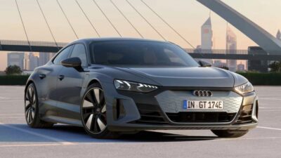 2026 아우디 e-트론 GT 측면
