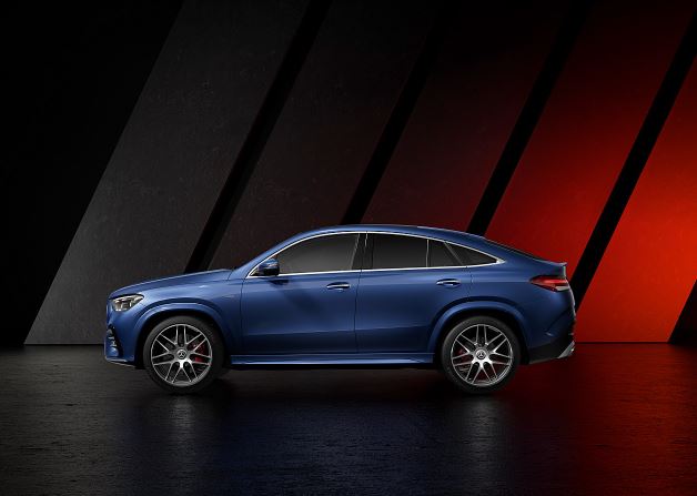 벤츠 GLE 클래스 측면모습