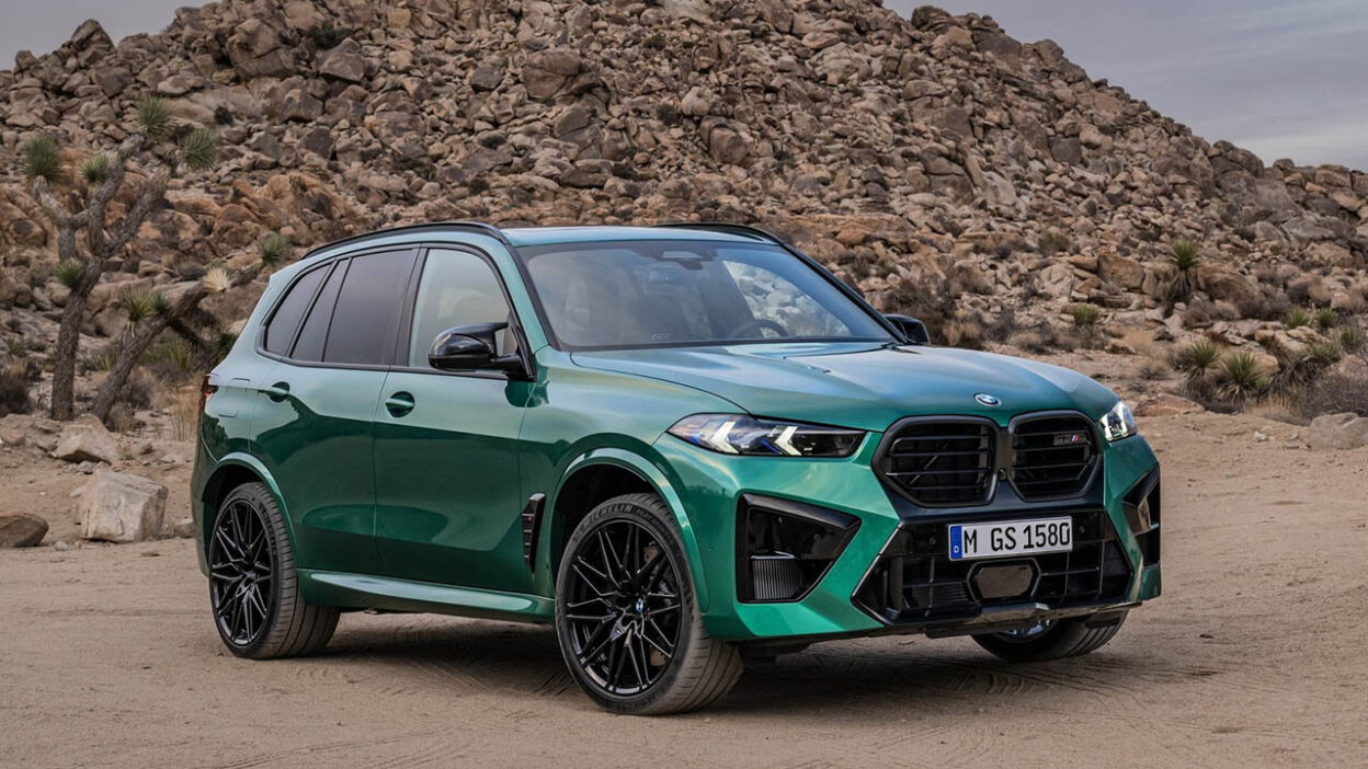 초록색 2026 BMW X5 M 컴페티션