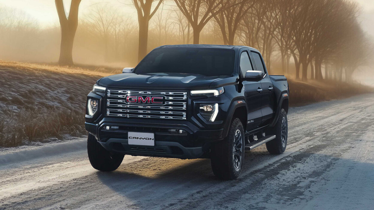 2026 GMC 캐니언(3세대)이 달리는 모습