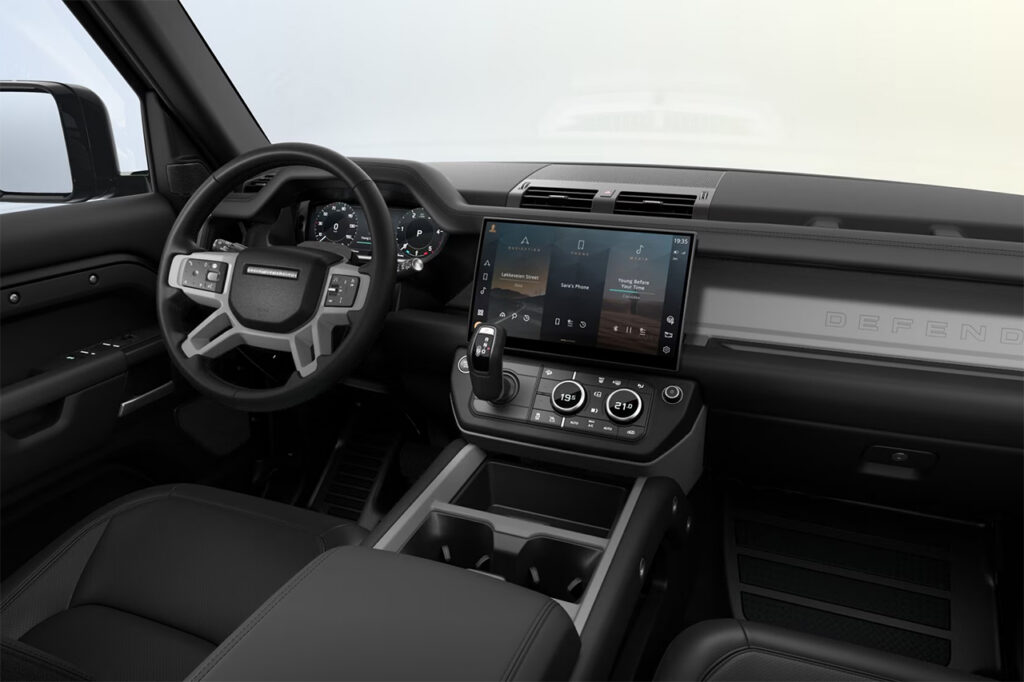 2026 랜드로버 디펜더 운전석
