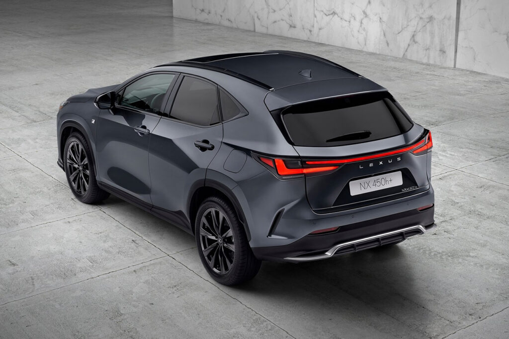 2026 렉서스 NX 후면 모습