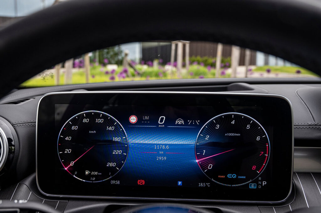 2026 벤츠 C클래스(5세대) 디지털 계기판