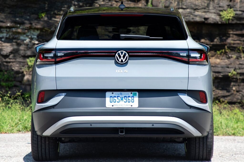 2026 폭스바겐 ID.4 후면 모습