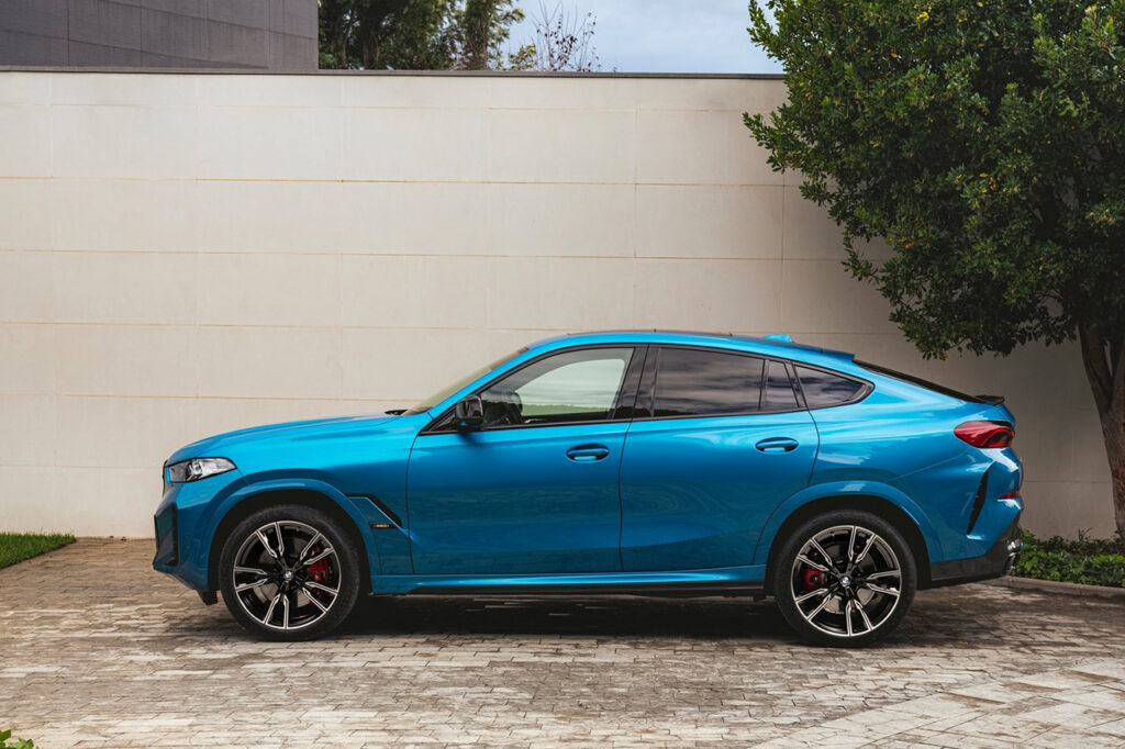 BMW X6 옆모습