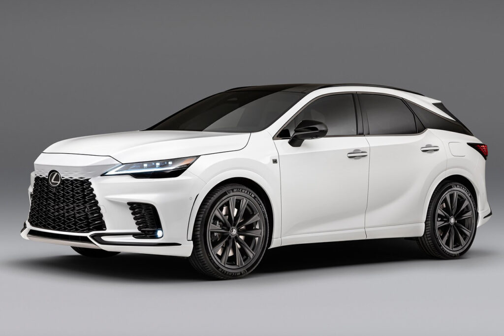 흰색 2026 렉서스 RX 옆모습