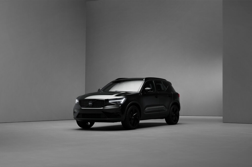 2026 볼보 XC40 블랙에디션