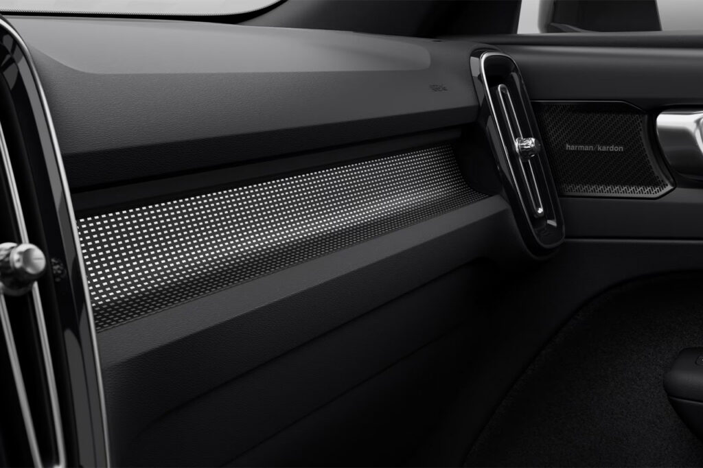 2026 볼보 XC40 대시보드