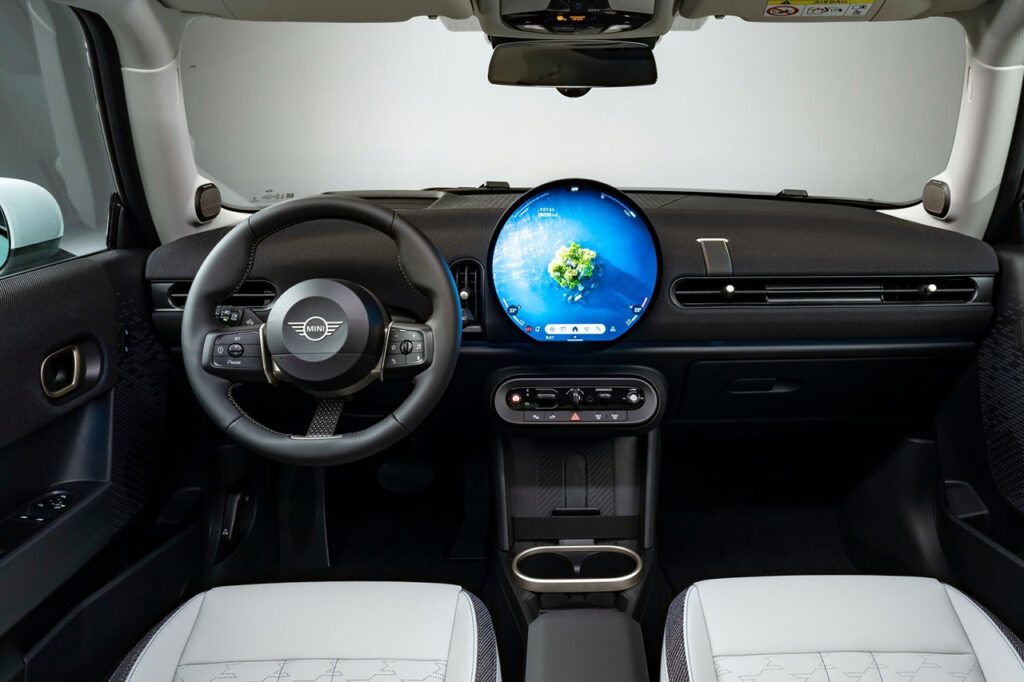 2026 미니 미니 쿠퍼(4세대) 1열 모습