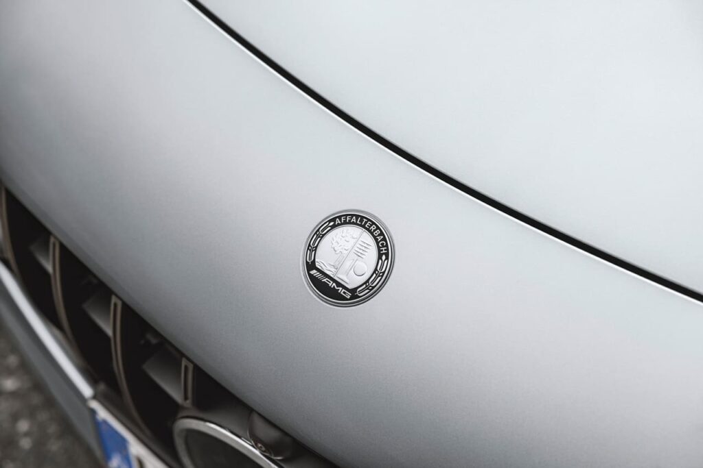 2026 벤츠 AMG GT 63 S E 퍼포먼스 엠블럼