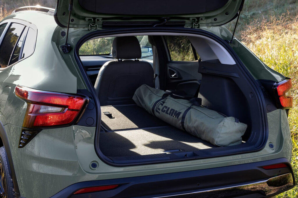 2026 쉐보레 트랙스 크로스오버 트렁크