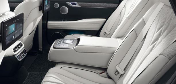 g80일렉트리파이드 화이트 실내