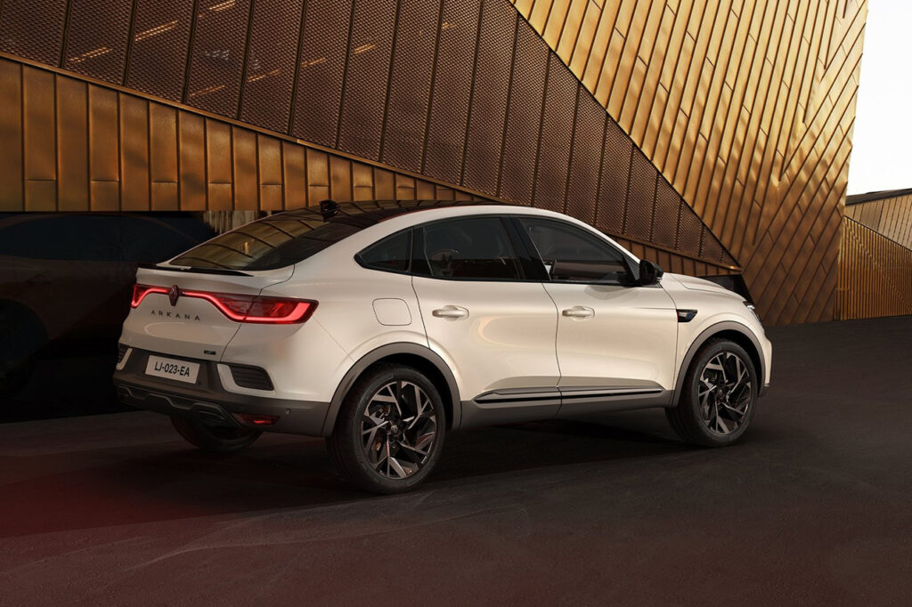 2027 르노코리아 아르카나 하이브리드 옆모습