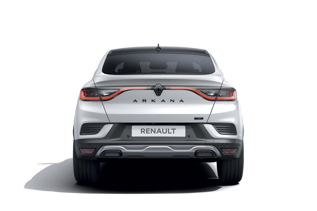 2027 르노코리아 아르카나 하이브리드 뒷모습