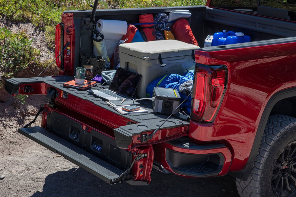 2026 GMC 시에라(5세대) 적재함