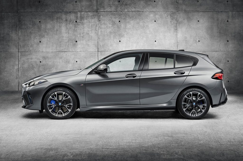 2027 BMW 1시리즈(4세대) 옆모습