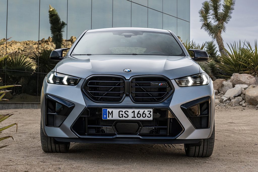 2027 BMW X6 M(3세대)의 전면 모습