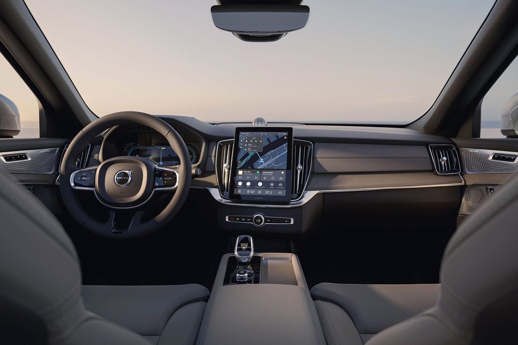 2027 볼보 XC90 운전석 모습