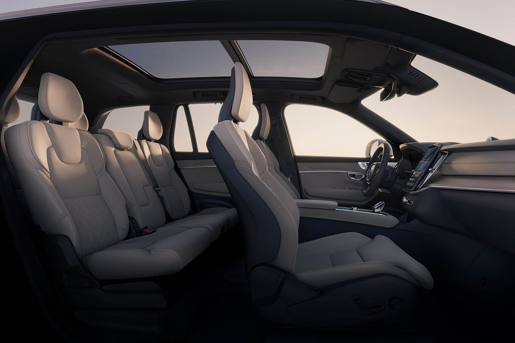 2027 볼보 XC90 인테리어